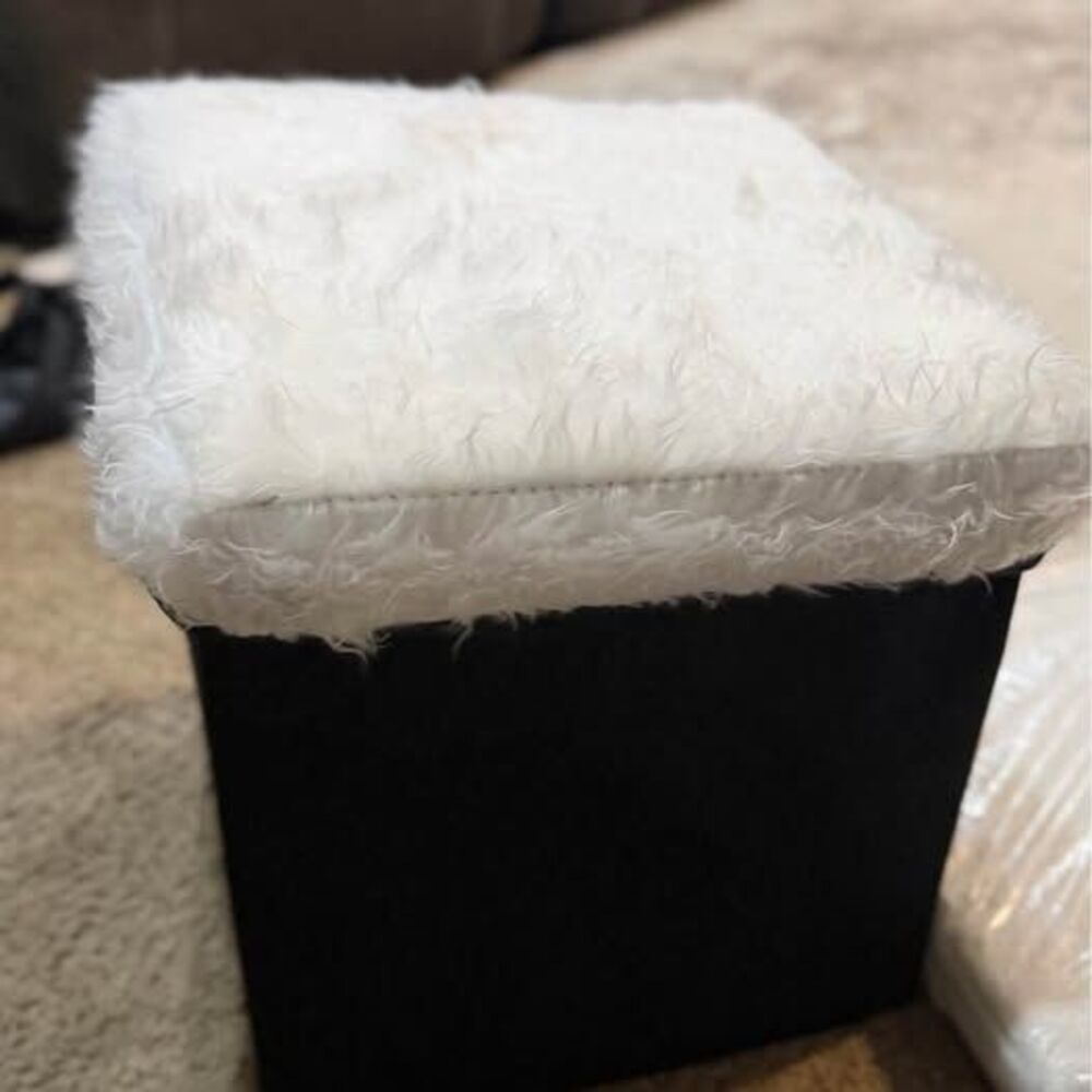 Folding Storage Ottoman with Faux Fur Lid